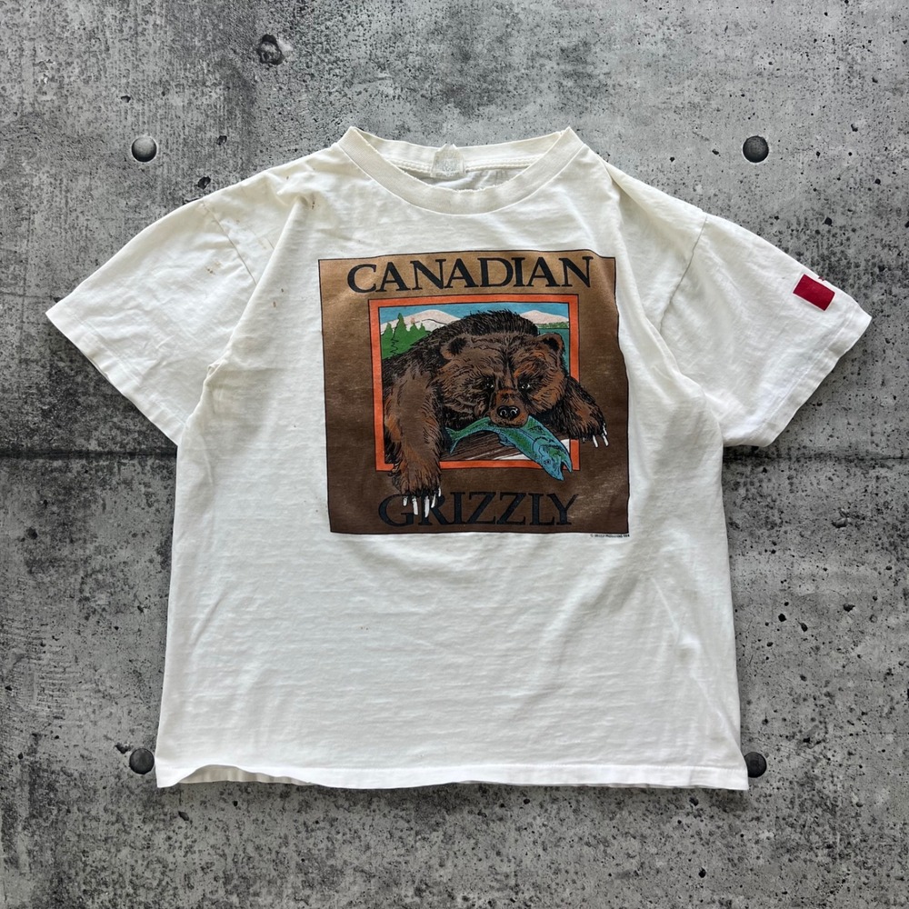 Vintage Grizzly Wear T-Shirt Men Large White Canadian Bear Distressed Nature 90s